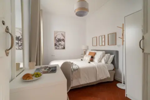 Habitación en Carrer Ample, 24