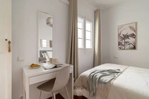 Habitación en Carrer Ample, 24