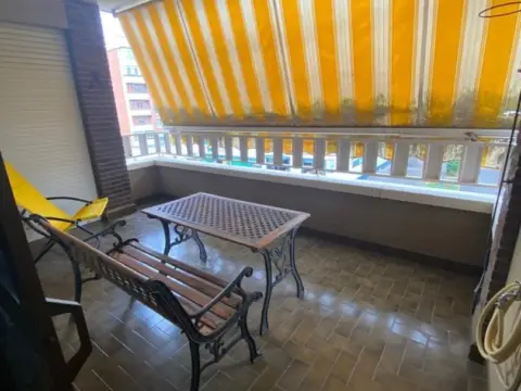 Piso en calle de Francisco Vaca Morales