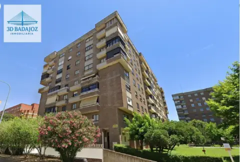 Piso en calle de Francisco Vaca Morales