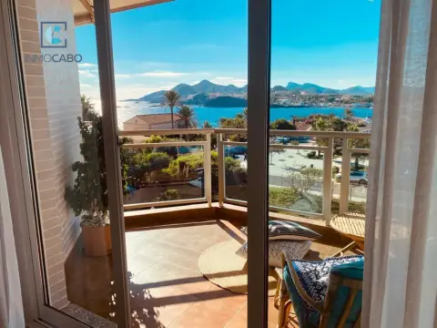 Ático en calle Calas, 6