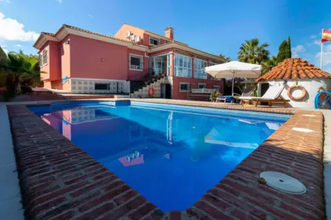 Chalet en Los Montitos