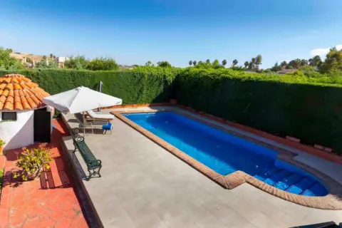 Chalet en Los Montitos