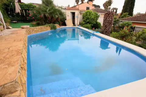 Chalet en Los Montitos