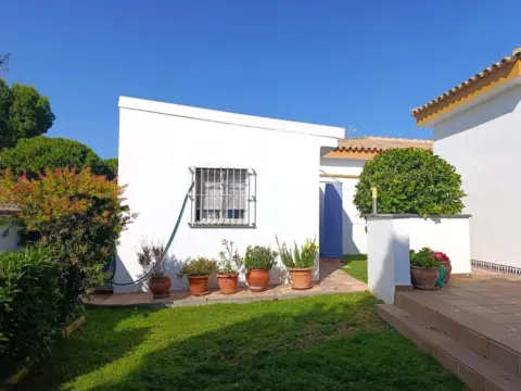 Chalet en 1ª Pista de La Barrosa