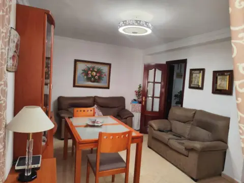 Piso en Alameda-San Marcos