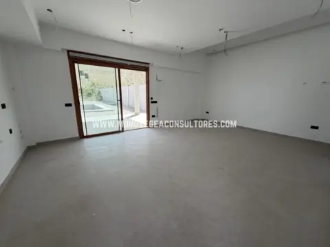 Chalet en calle Pontevedra