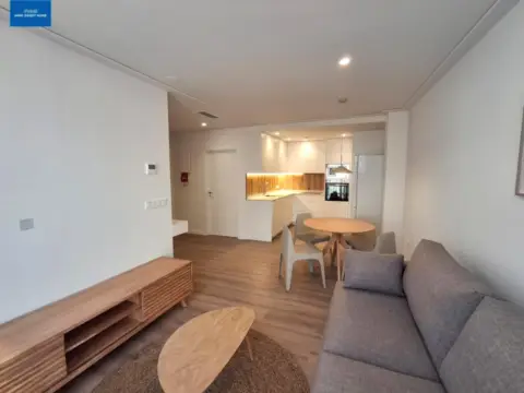 Piso en Plaza Crevillente-Juzgados