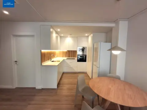 Piso en Plaza Crevillente-Juzgados