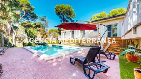 Chalet en Urbanizacion El Pinar 3