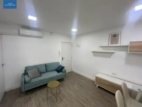 Piso en Plaza Crevillente-Juzgados