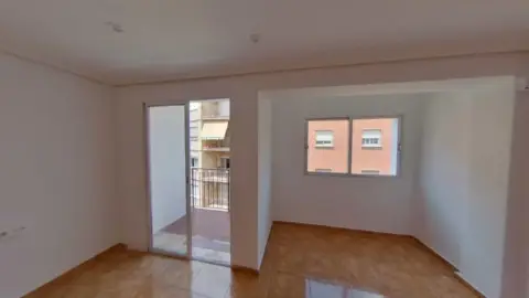 Piso en calle Hernández Malillos, 39