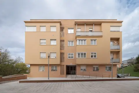 Piso en calle de Telesforo Aranzadi, 34