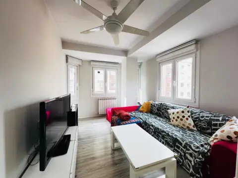 Piso en calle de Miguel Servet