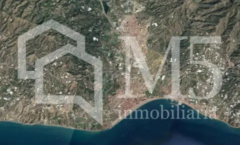 Terreno en Almayate Bajo