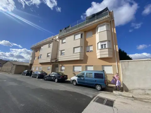 Garaje en calle de Don José Montalvo