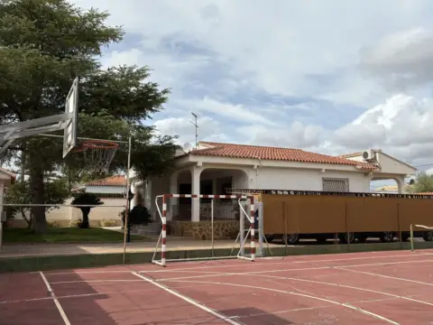 Chalet en San Antonio de Benagéber