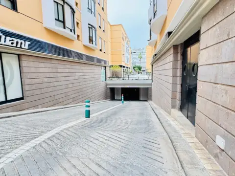 Garaje en calle Republica Dominicana, 20