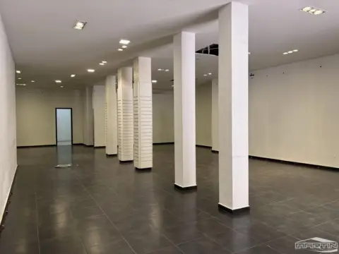 Local comercial en Centro