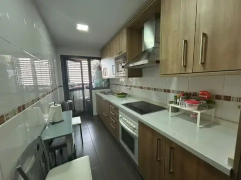 Piso en calle Doctor Julio Barry Rodríguez, 3