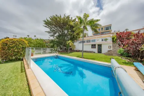 Chalet en calle Puntillo del Sol