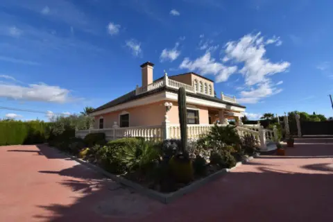 Chalet en Maitino-Perleta