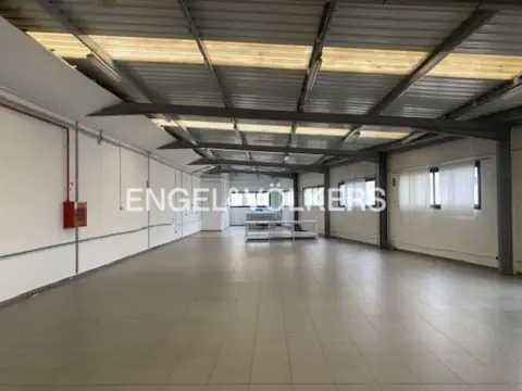 Nave industrial en Pla d'en Boet