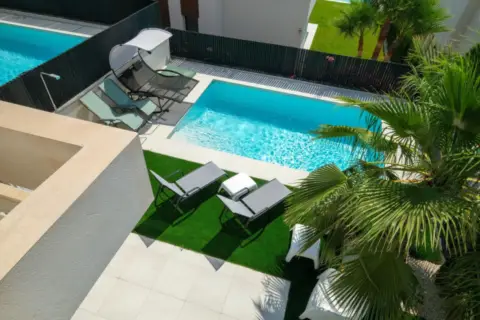 Chalet en Carrer Bucarest