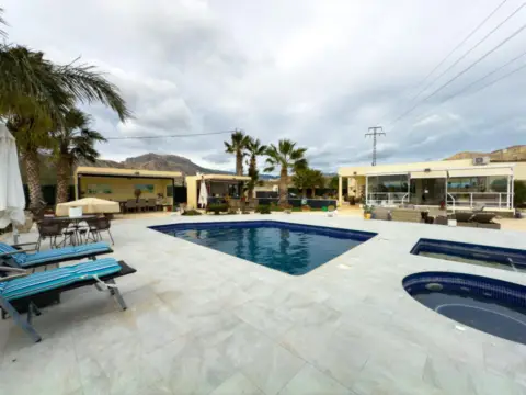 Chalet en calle Sector 5, nº 130