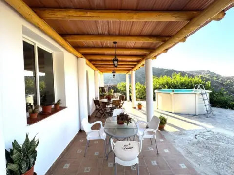 Finca rústica en Altos de Estepona