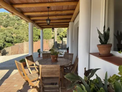 Finca rústica en Altos de Estepona