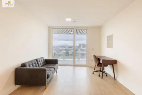 Apartamento en Avenida de las Cortes Valencianas