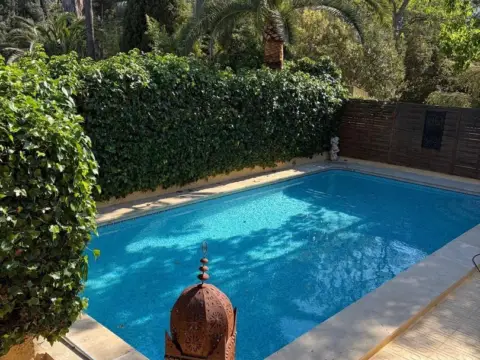 Chalet en Carrer de Ciona, 7