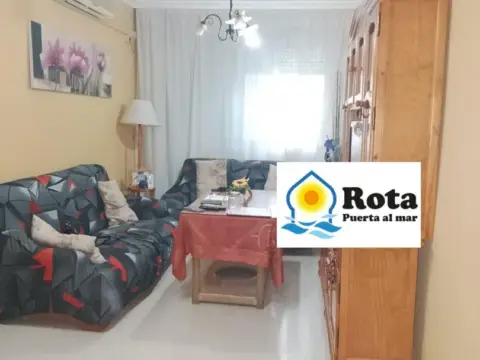 Piso en calle de la Virgen de Guadalupe