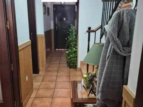 Casa adosada en Santa Lucia