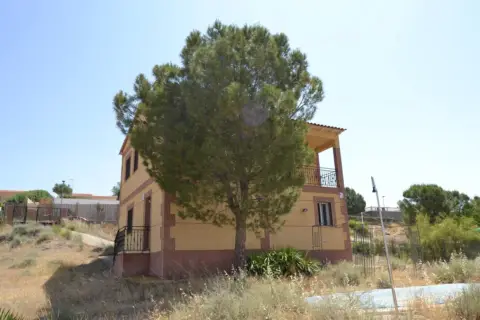 Chalet en calle Pino