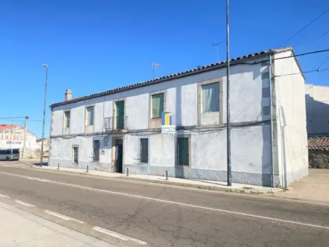 Casa en Bermillo de Sayago