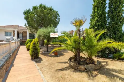 Chalet en calle del Puerto de Navacerrada