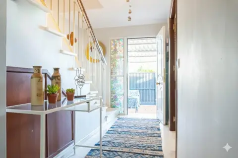 Casa adosada en calle Ntra Sra Dolores