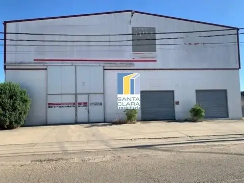 Nave industrial en Coreses