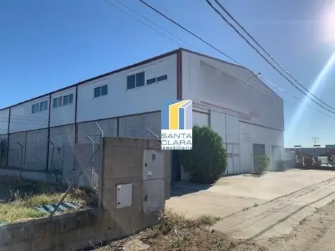 Nave industrial en Coreses