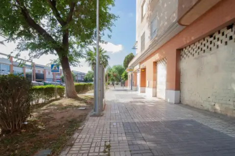 Local comercial en calle Eúfrates, 14