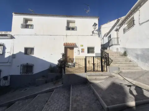 Casa adosada en calle del Parral