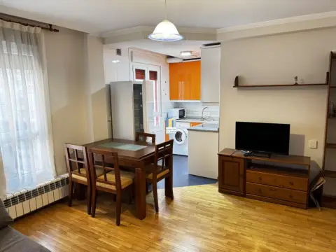 Apartamento en Pantoja - Vista Alegre