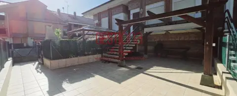 Dúplex en Ris