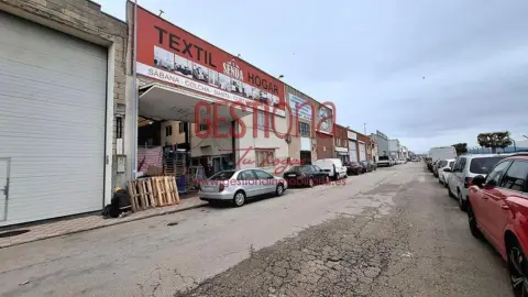 Nave industrial en Maliaño