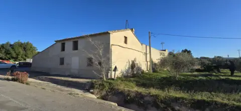 Almacén en Urb. Montecollado