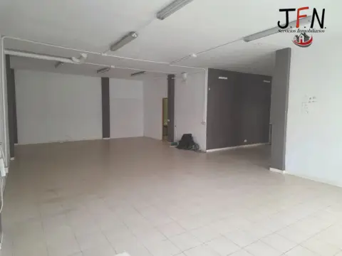 Local comercial en calle General Prim