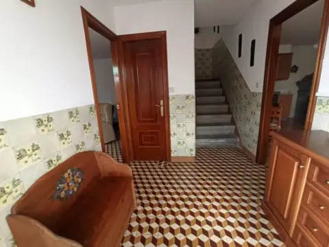 Casa adosada en Camariñas (San Xurxo)