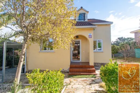 Chalet en calle Río Manzanares